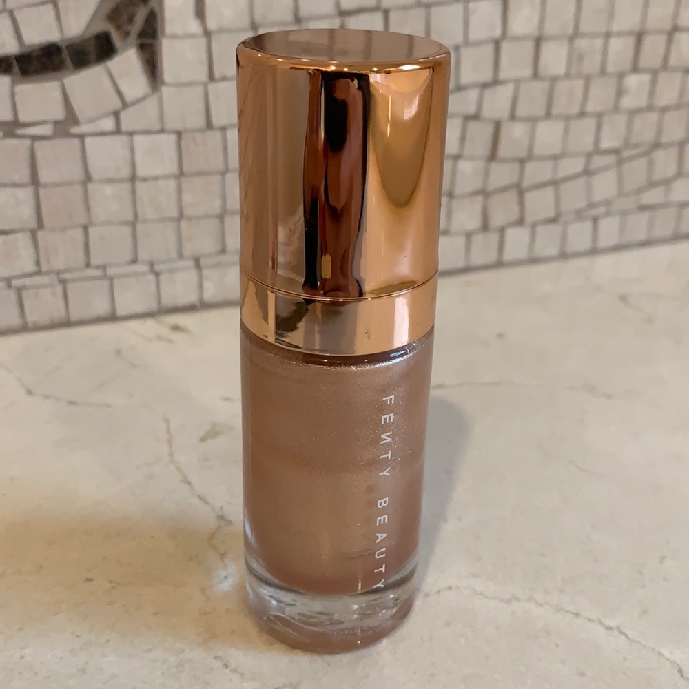 Fenty beauty body lava ‘who needs clothes’ 1oz small size